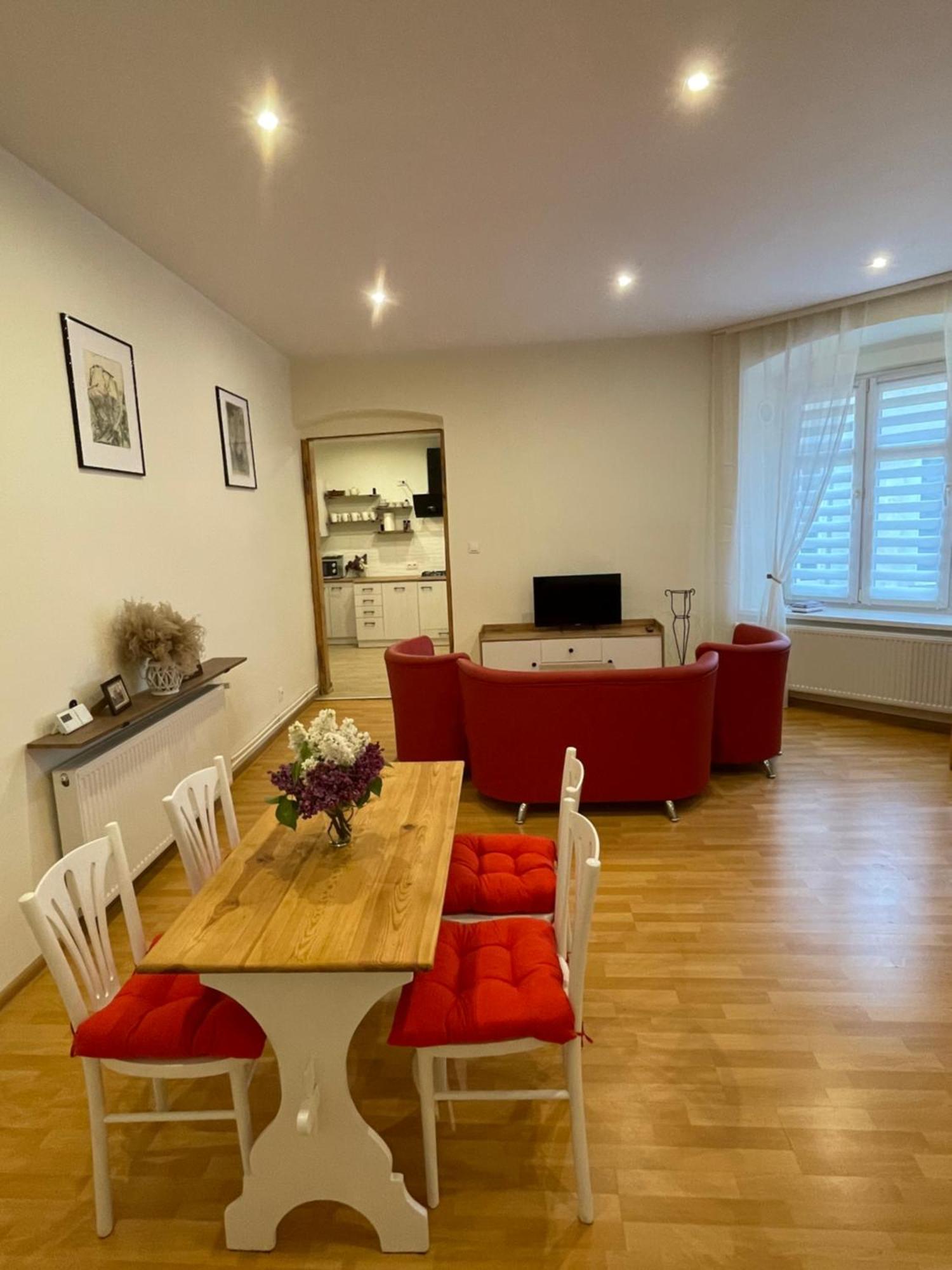 Apartamenty Przy Starym Miescie Częstochowa Kültér fotó